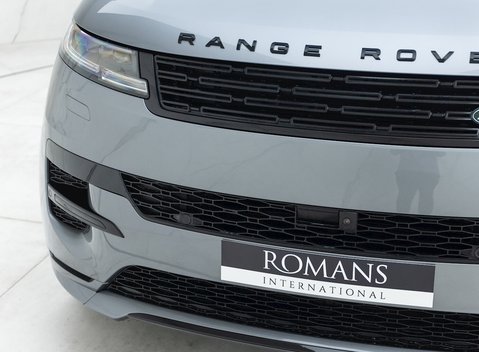 Land Rover Range Rover Sport D300 Dynamic SE 21