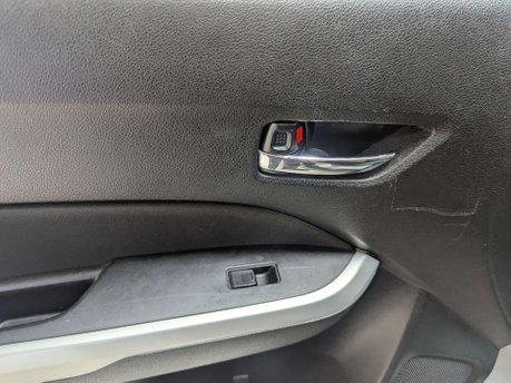 Suzuki Vitara 1.6 Vitara SZ-T 5dr 38