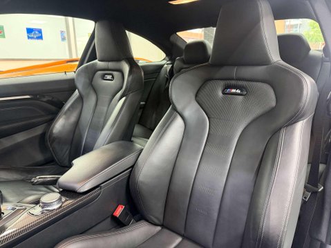 BMW M4 3.0 BiTurbo Coupe 2dr Petrol DCT Euro 6 (s/s) (431 ps) 6