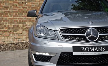 Mercedes-Benz C Class AMG 28