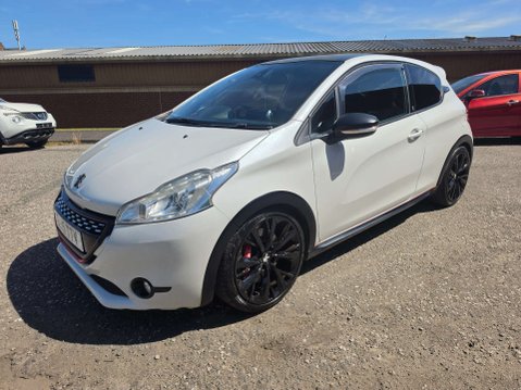 Peugeot 208 1.6 208 GTi 30th e-THP 3dr 6