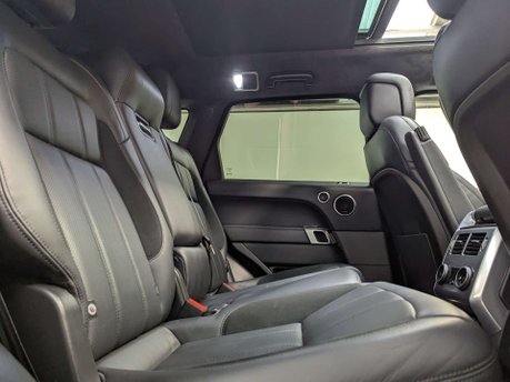 Land Rover Range Rover Sport 3.0 Range Rover Sport HST Auto 4WD 5dr 48