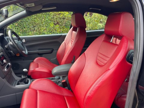 Ford Focus 2.5 SIV ST-500 3dr 63