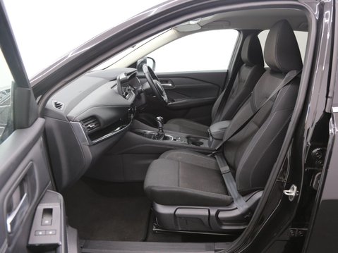 Nissan Qashqai 1.3 DIG-T MHEV N-Connecta Euro 6 (s/s) 5dr 23