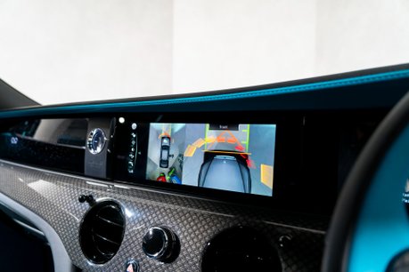 Rolls-Royce Ghost V12 BLACK BADGE. FULL PPF. HUD. STARLIGHT HEADLINER. H, C & M SEATS 60