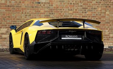 Lamborghini Aventador SV LP750-4 25