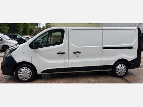 Vauxhall Vivaro 1.6 CDTi 2900 BiTurbo Panel Van 5dr Diesel Manual L2 H1 Euro 6 (s/s) (125 p 15