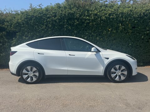 Tesla Model Y (Dual Motor) Long Range SUV 5dr Electric Auto 4WDE (384 bhp) 33