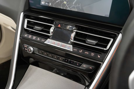 BMW 8 Series 3.0 840i Auto 2dr 23