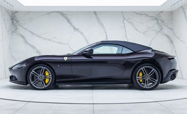 Ferrari Roma SPIDER 11