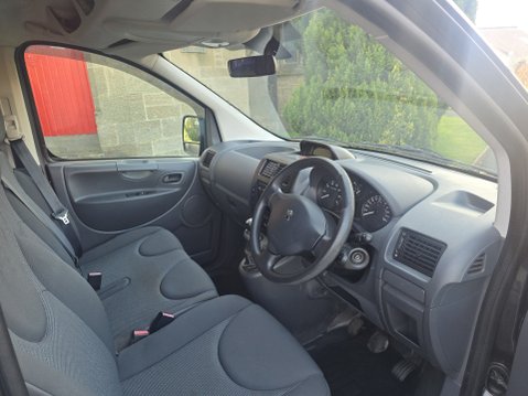 Peugeot Expert Tepee 2.0 HDi L1 98 Comfort 18