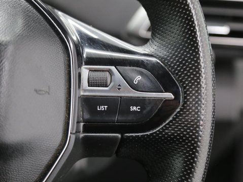 Peugeot 5008 1.2 PureTech GT Line Euro 6 (s/s) 5dr 12