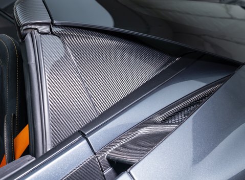 McLaren 765LT Spider 49