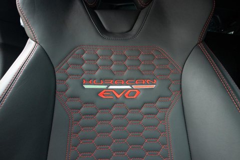 Lamborghini Huracan 5.2 V10 LP 640-4 EVO LDF 4WD Euro 6 (s/s) 2dr 39