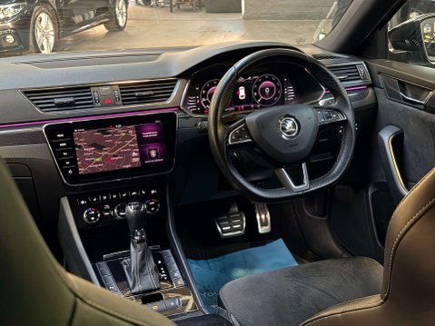 Skoda Superb 1.5 Superb SportLine+ TSi Semi-Auto 5dr 23