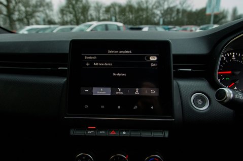 Renault Clio ICONIC TCE 26