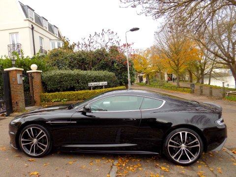 Aston Martin DBS 6.0 V12 Carbon Black Edition T-TronicII Euro 5 64