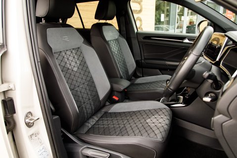 Volkswagen T-Roc R-LINE TSI 30