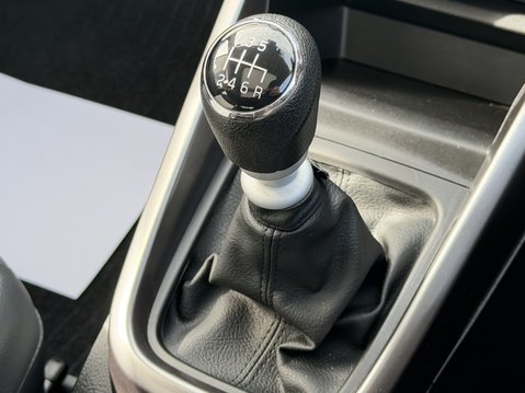 Suzuki Vitara 1.4 Boosterjet 48V Hybrid SZ5 5dr 31