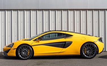 McLaren 570 2