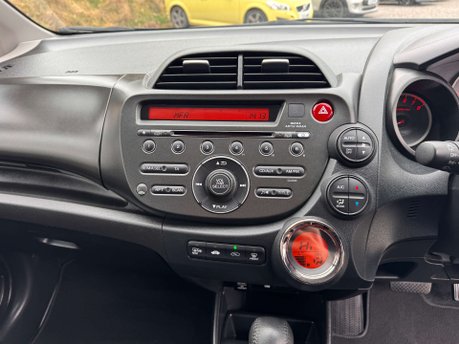 Honda Jazz 1.3 Jazz ES+ i-VTec CVT 5dr 35