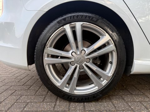 Audi A3 1.4 TFSI S line Sportback S Tronic Euro 5 (s/s) 5dr 13