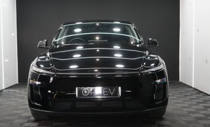 Tesla Model Y PREMIUM LONG RANGE AWD GROK AI Daimond Black Heated & Vented Seats 1 Owner 9