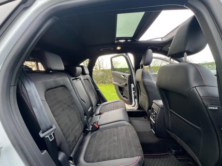 Ford Kuga ST-LINE X EDITION 21