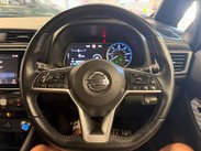 Nissan LEAF 40kWh Acenta Auto 5dr 33
