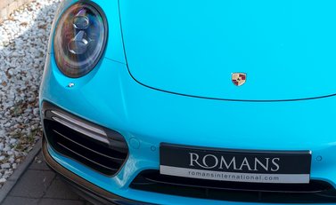 Porsche 911 (991.2) Turbo S Cabriolet 26