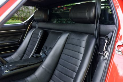 Lamborghini Miura P400 SV 38