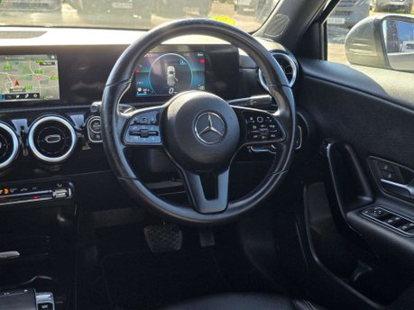 Mercedes-Benz A Class 1.5 A180d SE Hatchback 5dr Diesel 7G-DCT Euro 6 (s/s) (116 ps) 35