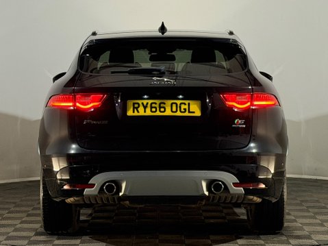 Jaguar F-Pace V6 S AWD 7