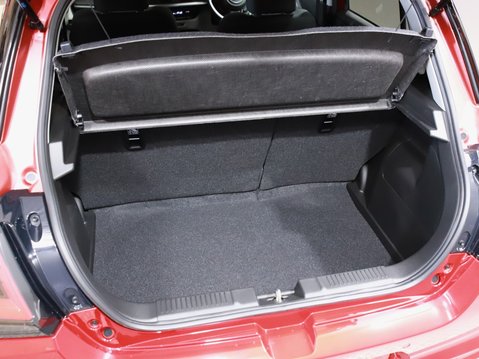 Suzuki Swift 1.2 Mild Hybrid Motion 5dr CVT 37