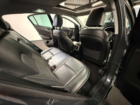 Kia Sportage 1.6 Sportage 4 ISG 5dr 42