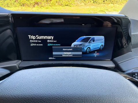 Ford Transit Custom 2.5 320 Duratec 11.8kWh Limited Crew Van Auto L2 H1 Euro 6 5dr 37