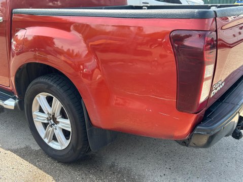 Isuzu D-Max 1.9 TD Yukon 4WD Euro 6 4dr 17