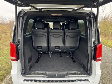 Mercedes-Benz V Class V250D AMG Line Auto Diesel Extra Long Wheelbase 8 SEATER/360 CAM/SAT NAV 35