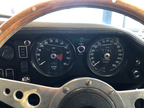 Jaguar E-Type Series 2 4.2 Straight Six 2+2 Manual 17