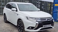 Mitsubishi Outlander 2.0h 12kWh GX5h SUV 5dr Petrol Plug-in Hybrid CVT 4WD Euro 6 (s/s) (200 ps) 5