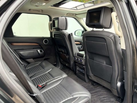 Land Rover Discovery 3.0 Discovery Luxury HSE TD6 Auto 4WD 5dr 25