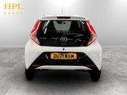 Toyota Aygo 1.0 VVT-i x-play Hatchback 5dr Petrol Manual Euro 6 (s/s) (71 ps) Bluetooth 6