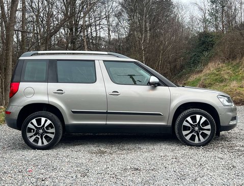 Skoda Yeti 2.0 Yeti Outdoor Laurin & Klement TDI SCR 4x4 Semi-Auto 4WD 5dr 3
