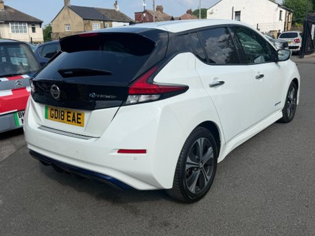 Nissan LEAF TEKNA 9