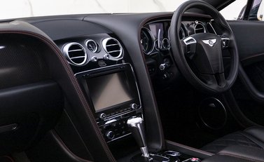 Bentley Continental GT V8 S 14