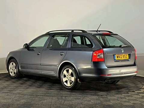 Skoda Octavia ELEGANCE TDI CR DSG 10