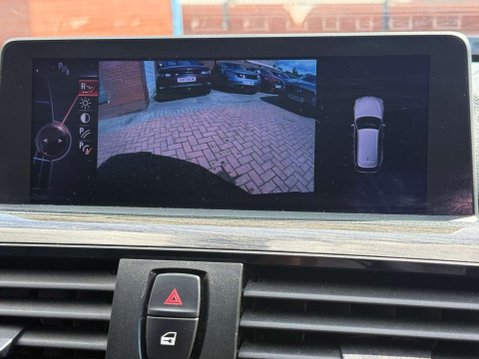 BMW 3 Series 2.0 320d Luxury Touring 5dr Diesel Auto Euro 5 (s/s) (184 ps) 53