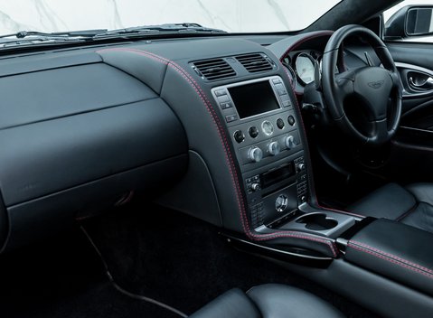 Aston Martin Vanquish S Ultimate 16