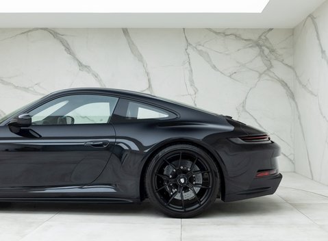 Porsche 911 (992) GT3 Touring 26