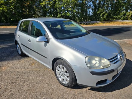 Volkswagen Golf SE